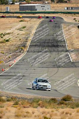 media/Oct-18-2025-Extreme Speed (Sat) [[d6d7e1fef1]]/Group 3 Purple/Session 3 (Turn 1)/